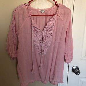 Crown and Ivy Pink Peasant Top